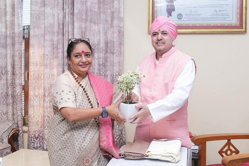 Darbar Sahib : दरबार साहिब में स्पीकर खण्डूरी ने झुकाए शीश Darbar Sahib