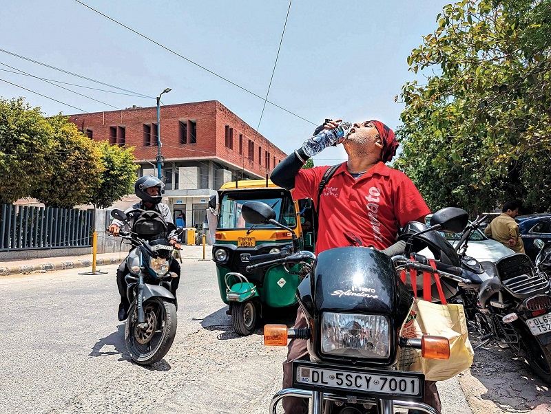 SwiggyZomatoStrike : सावधान! आज नहीं मिलेगा ऑनलाइन खाना SwiggyZomatoStrike
