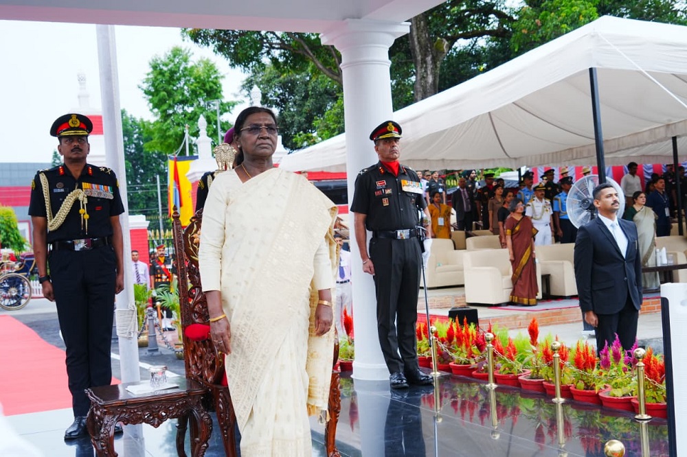 DroupadiMurmu : 481 भारतीय एवं 16 मित्र देशों के 34 विदेशी कैडेट बने सैन्य अधिकारी, 9 महिला कैडेटों ने रचा इतिहास DroupadiMurmu