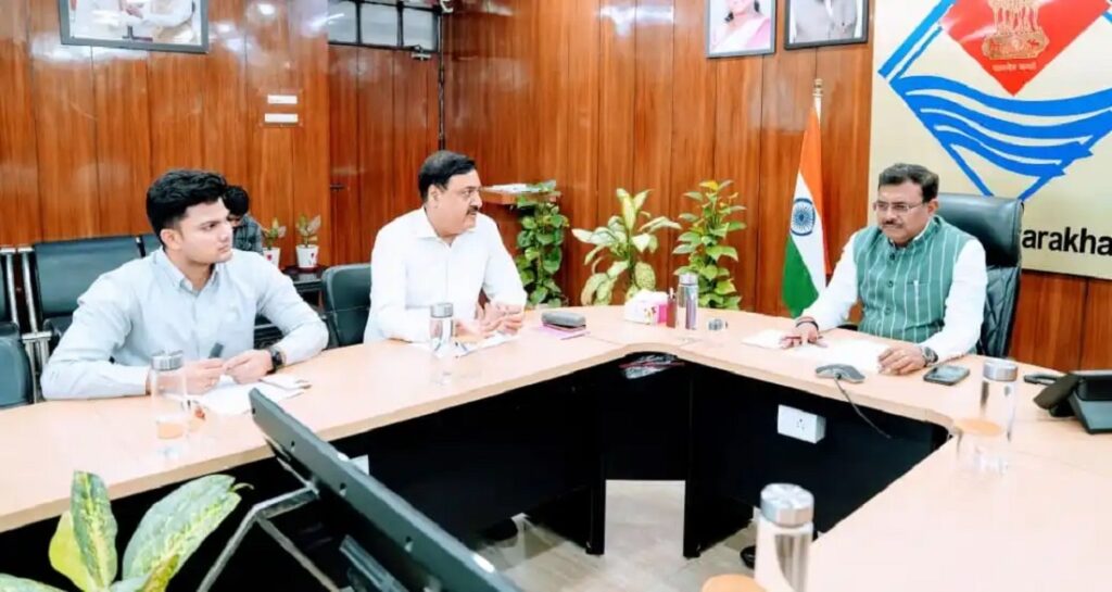 ParagFarmAcademy : उत्तराखंड में हवाई संपर्क को मिलेगी नई उड़ान, पराग फार्म में खुलेगी पहली एविएशन एकेडमी ParagFarmAcademy