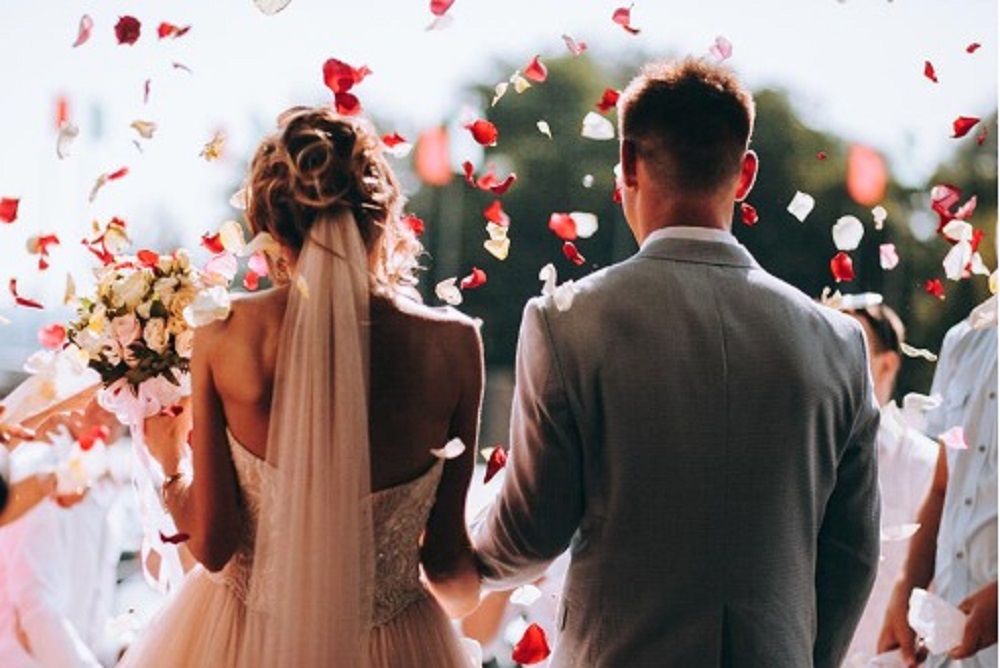 USLiveInRelationshipStudy : अमेरिकन कर रहे ‘परखने’ के बाद शादी ! USLiveInRelationshipStudy