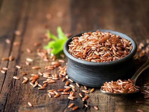 PahariLaalChawal : सेहत के लिए अमृत है पहाड़ी लाल चावल: जानिए सफेद चावल से क्यों कई गुना ज्यादा ताकतवर है ‘रेड राइस’ PahariLaalChawal