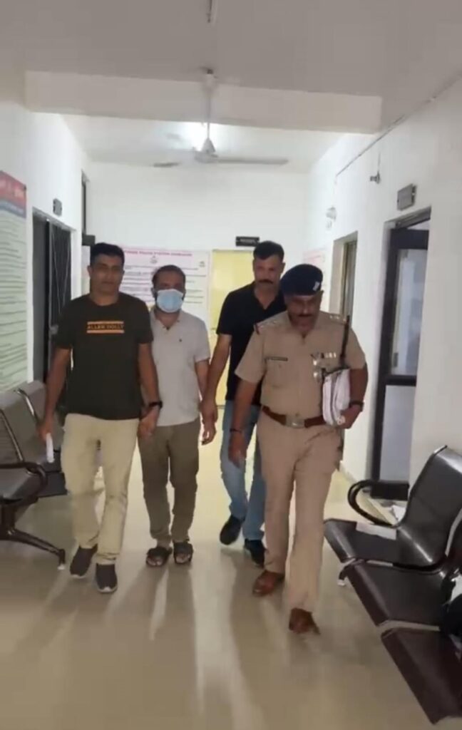 CyberSTFDehradun : एसटीएफ की साइबर टीम ने दबोचा ₹3.20 करोड़ ठगने वाला साइबर ठग CyberSTFDehradun